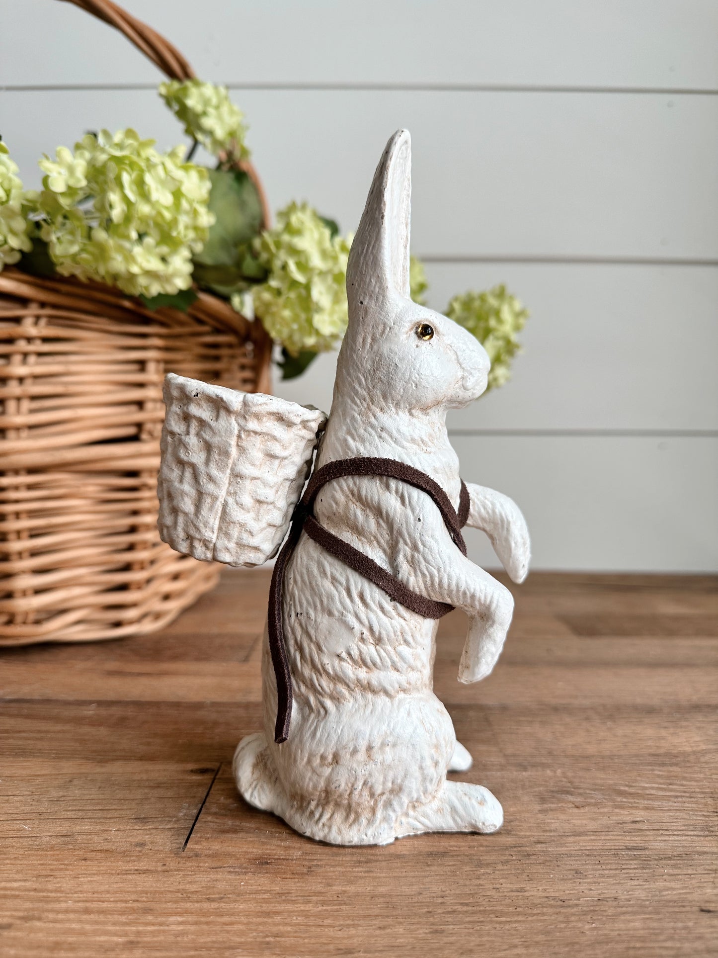 Old World Cast Iron Rabbit