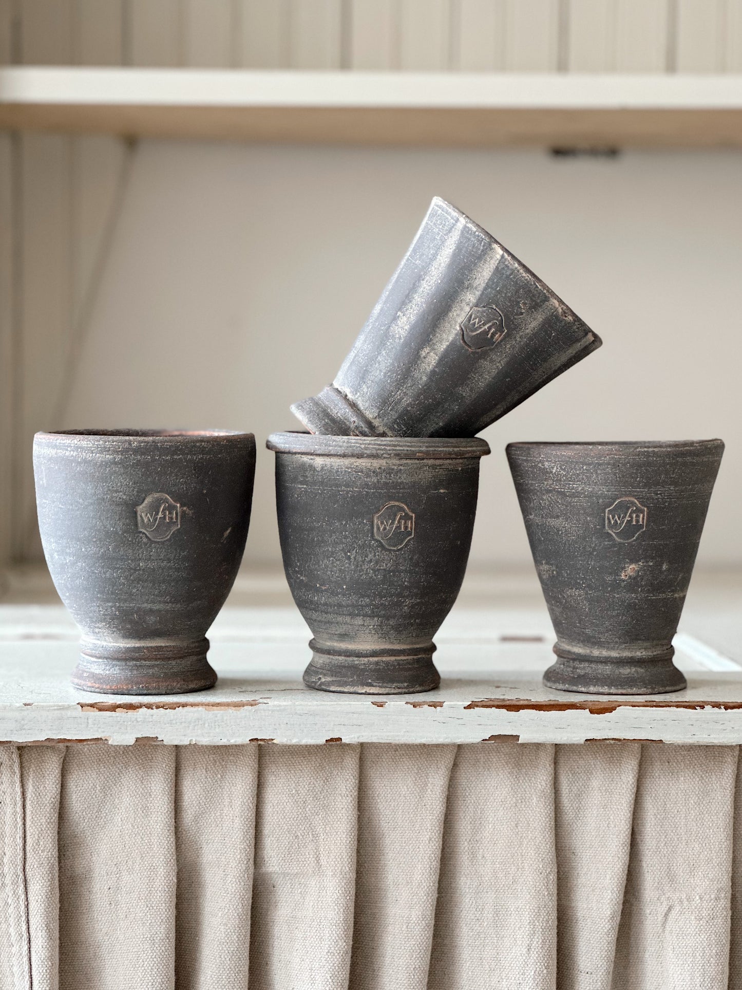 Handmade Wakefield Midi Pots in Gray