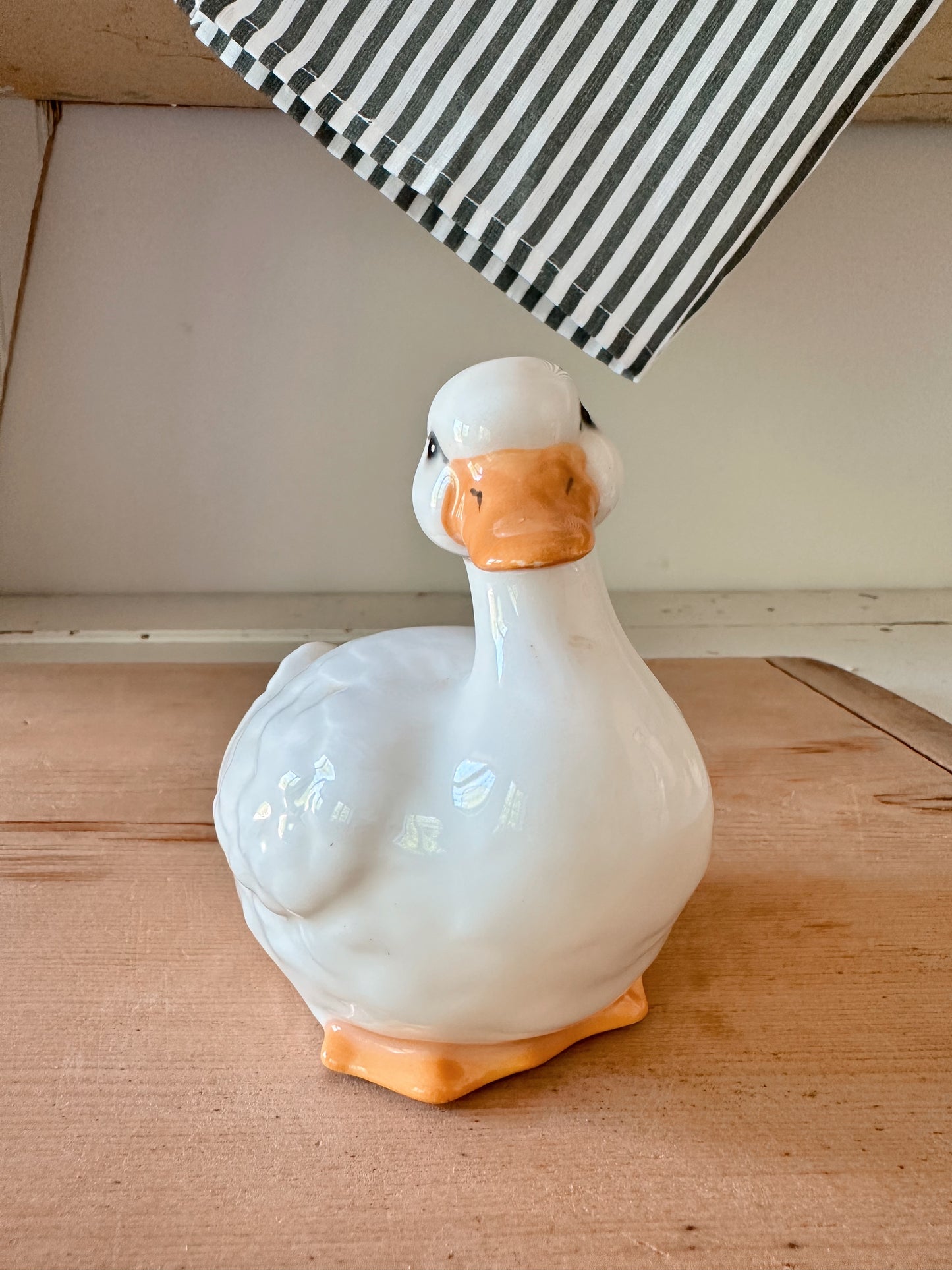 Sweet Little Vintage Duck