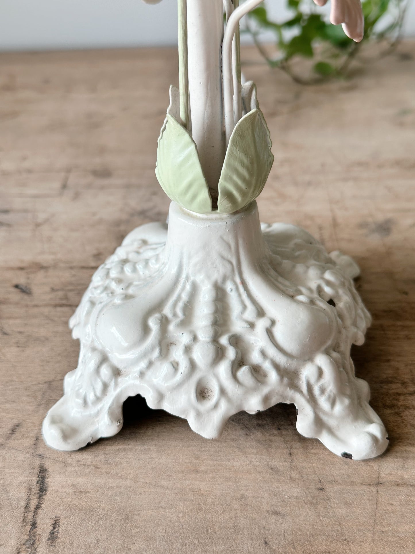 Vintage Floral Tole Lamp