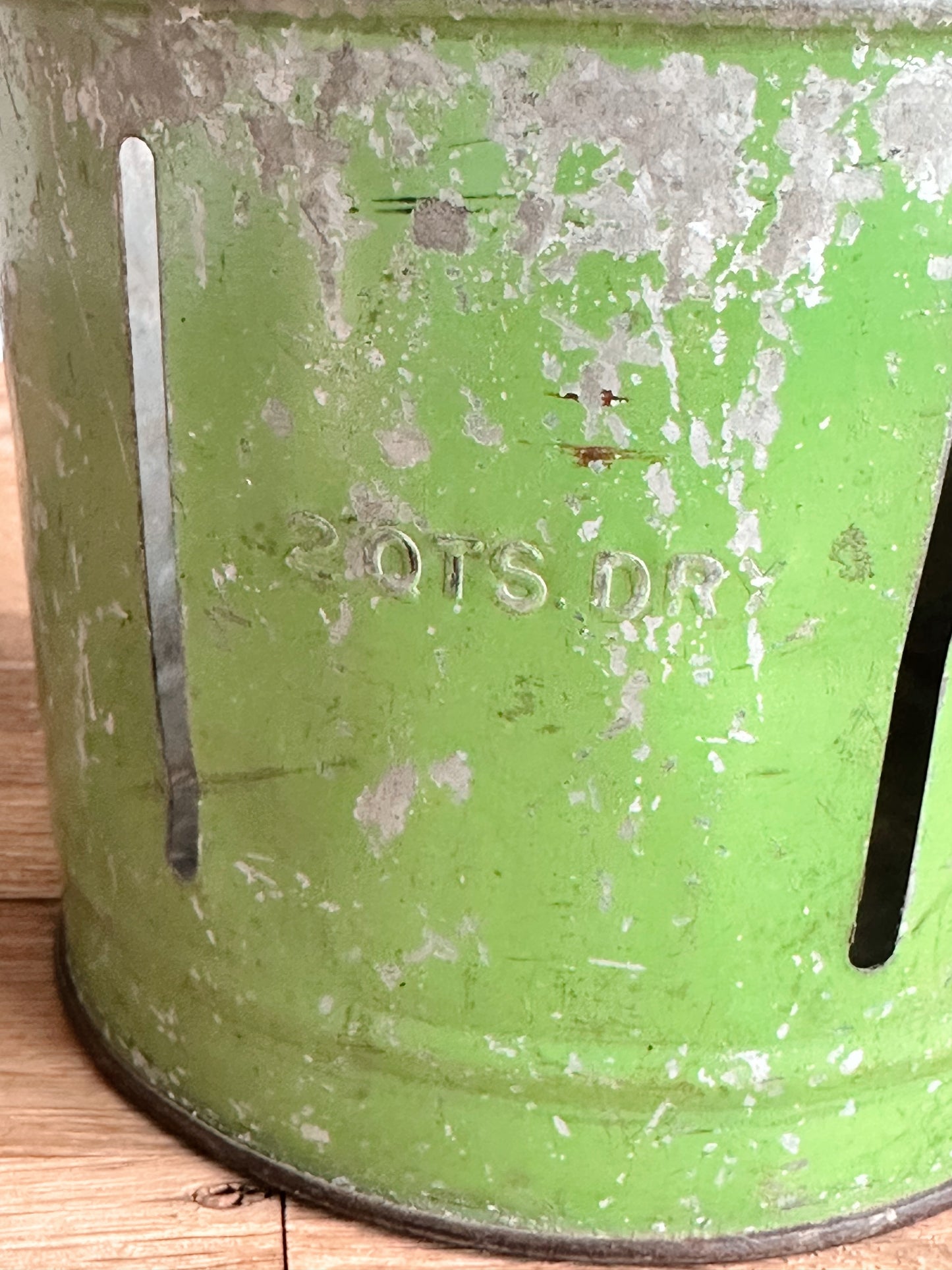 Vintage ACME Can Co Dry Measure