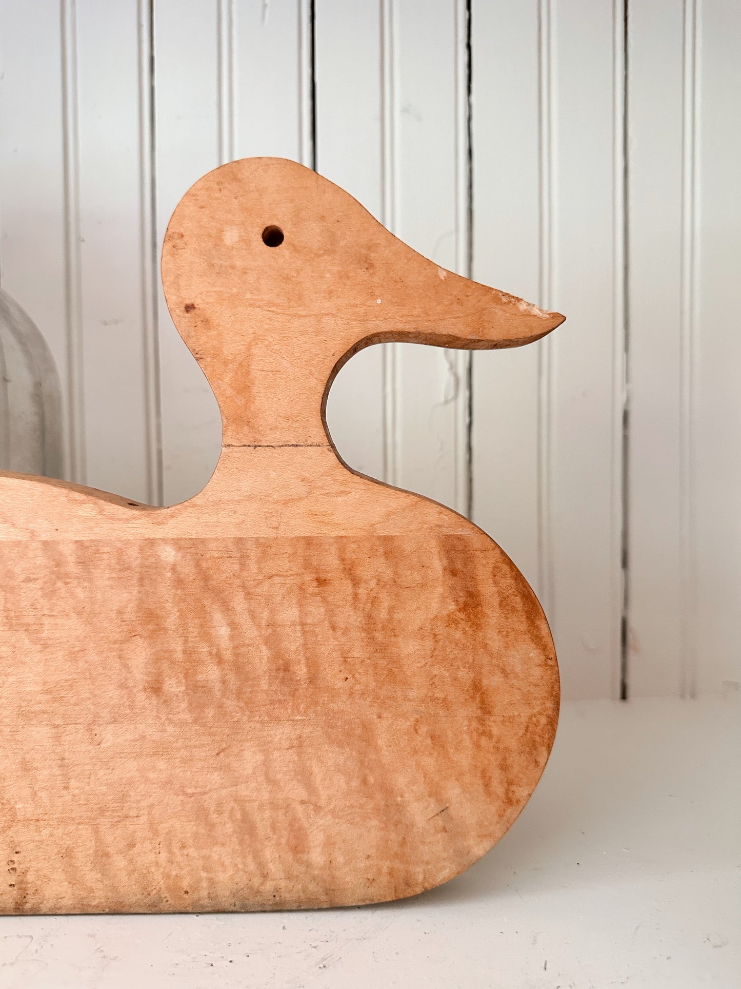 Vintage Duck Cutting Board