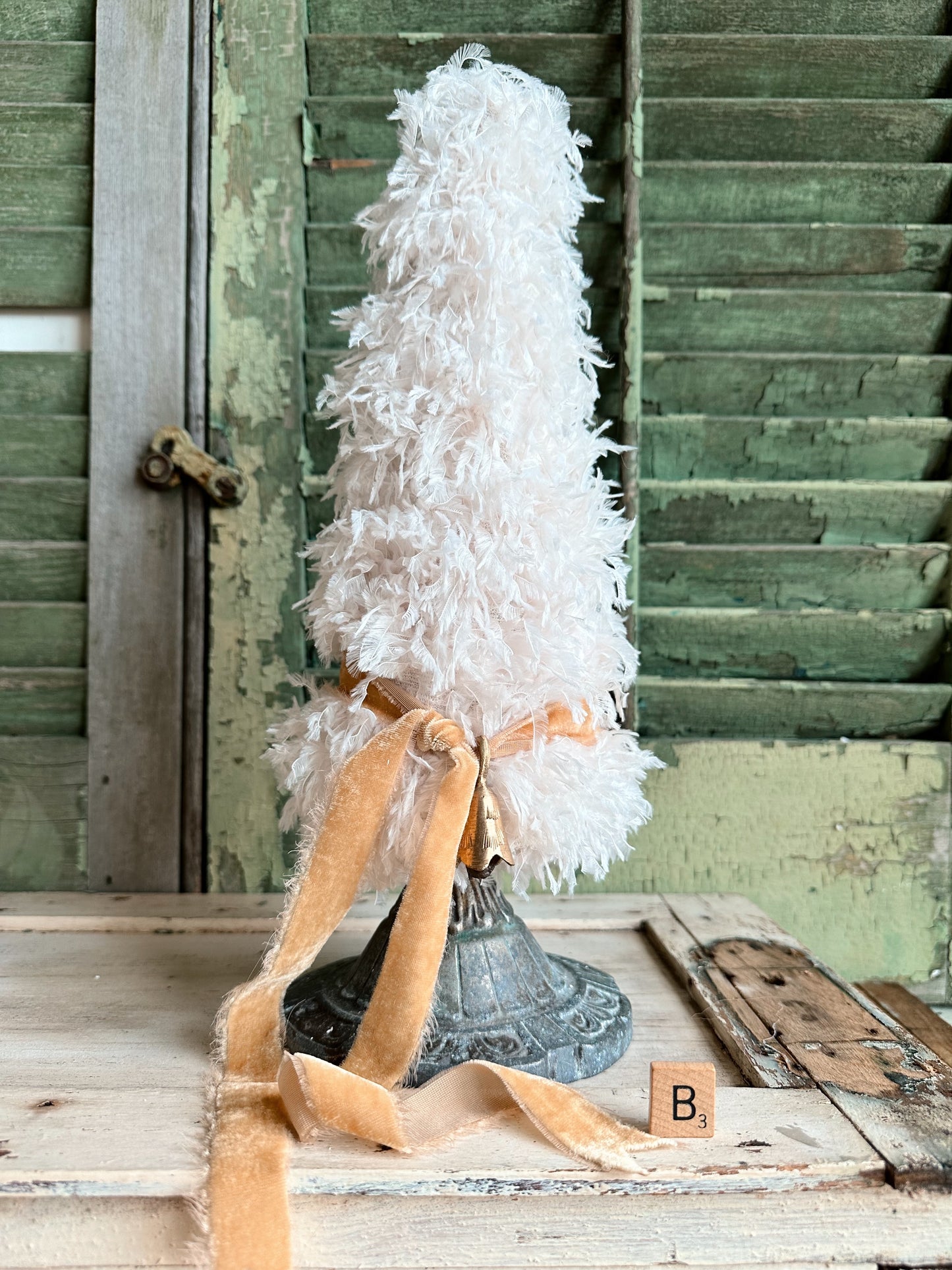 Handmade & Vintage Feather Tree