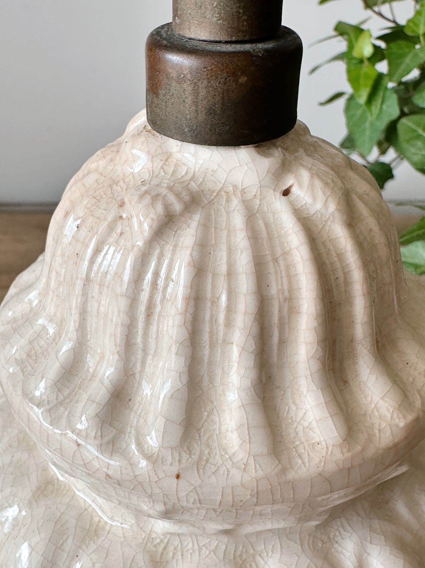Vintage Stained and Crazed Lamp (Japan)