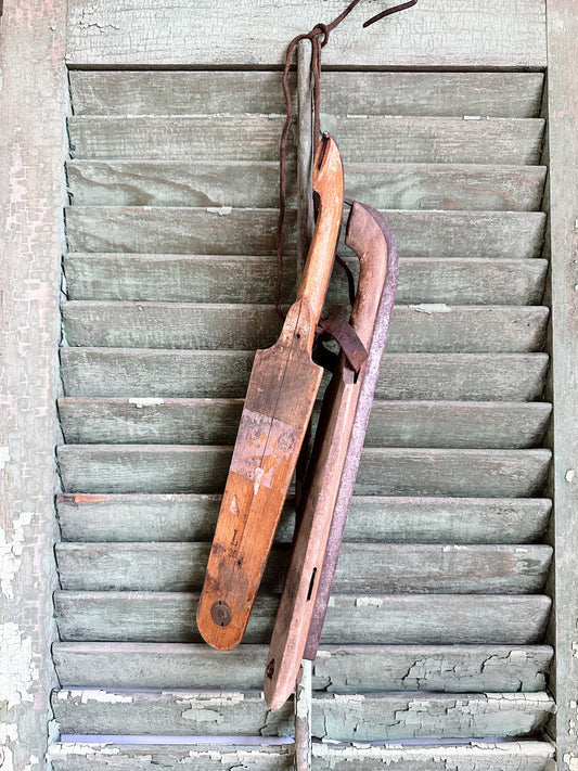 Antique Ice Skates