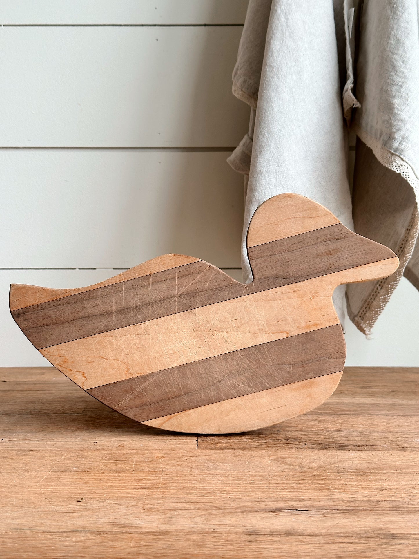 Vintage Duck Cutting Board