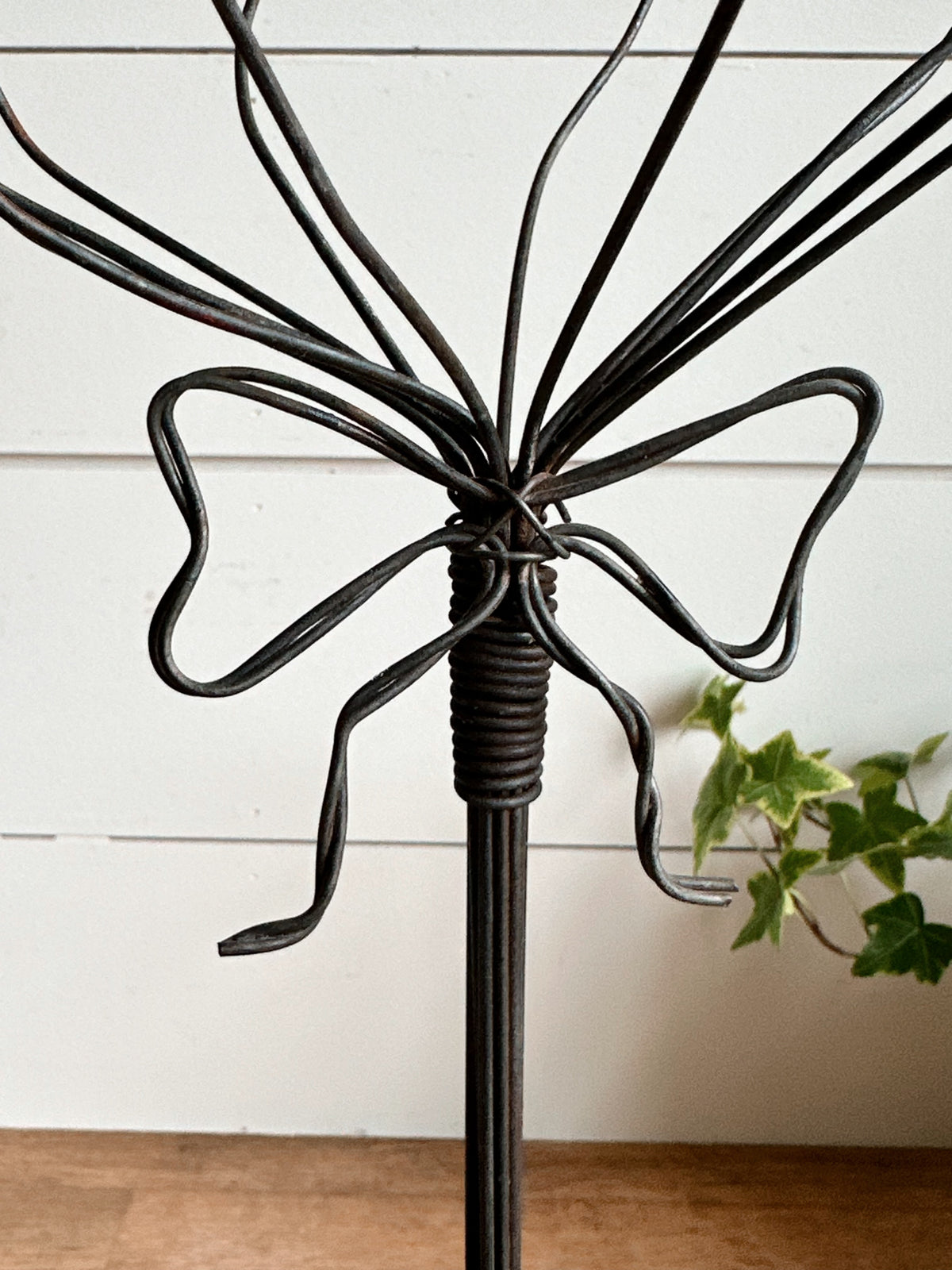 Vintage Metal Wire Hat Stand