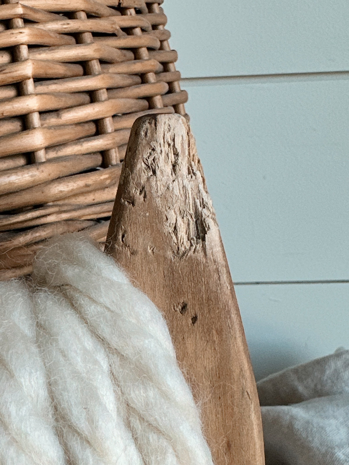 Vintage Twine Holder with Chunky Yarn