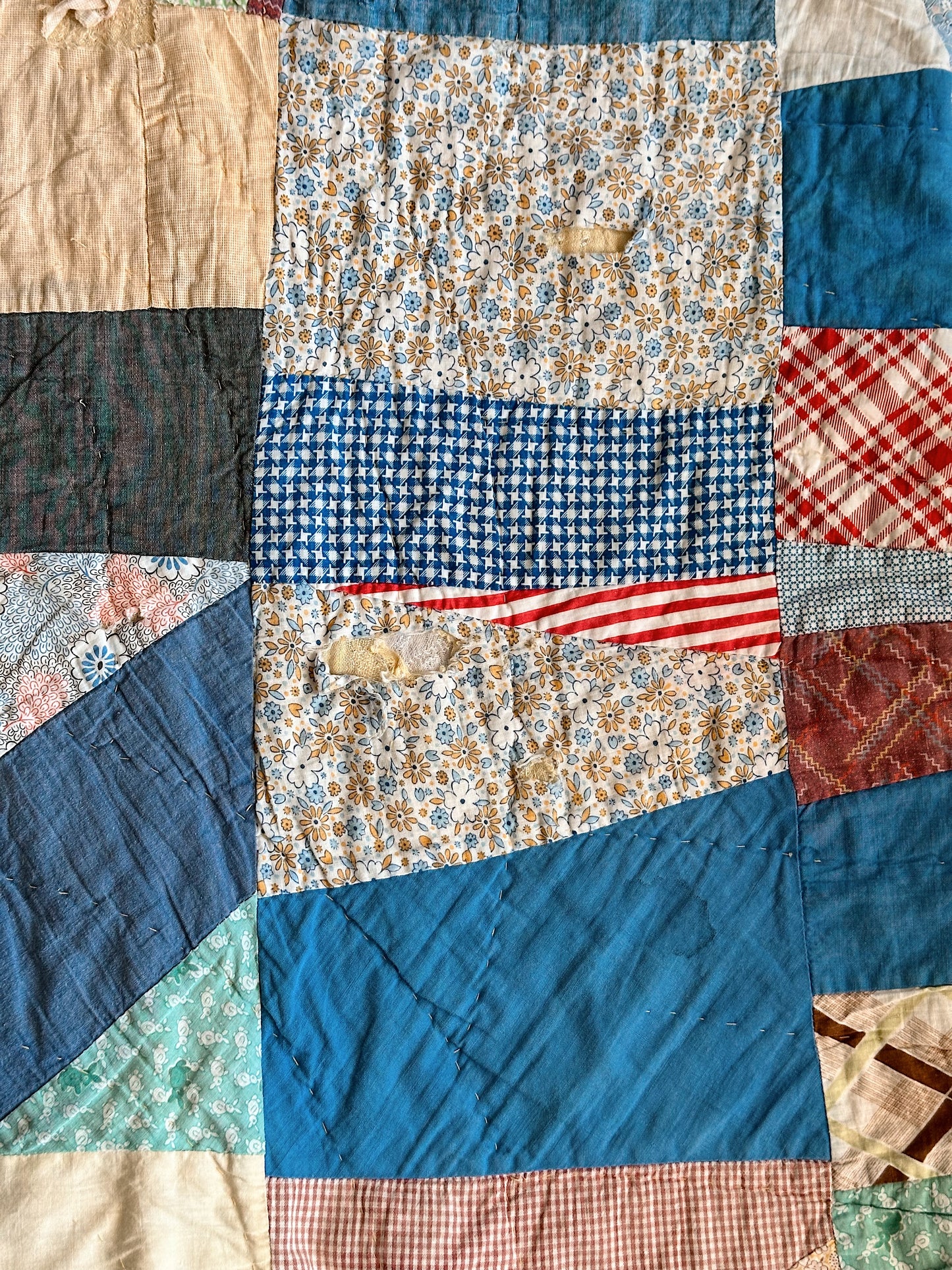 Vintage Hand Stitched Cotton Star & Crazy Scrap Quilt