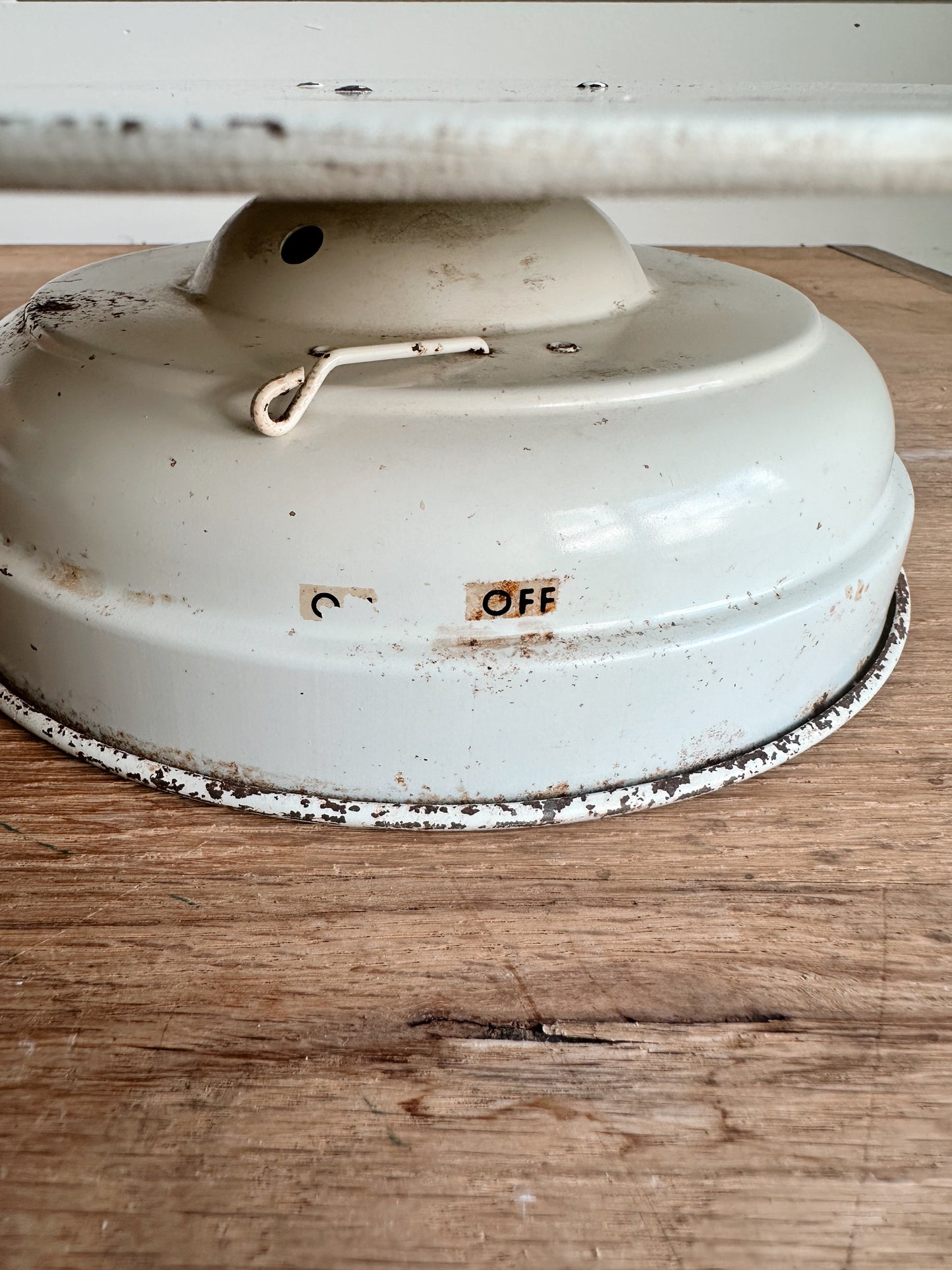 Vintage Musical Cake Stand