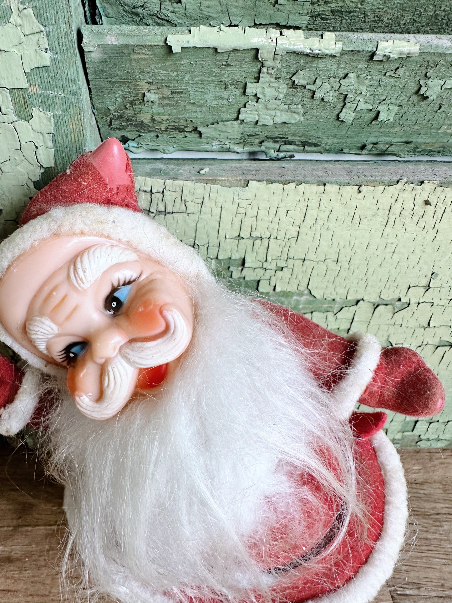 Sweet Little Shabby Vintage Santa