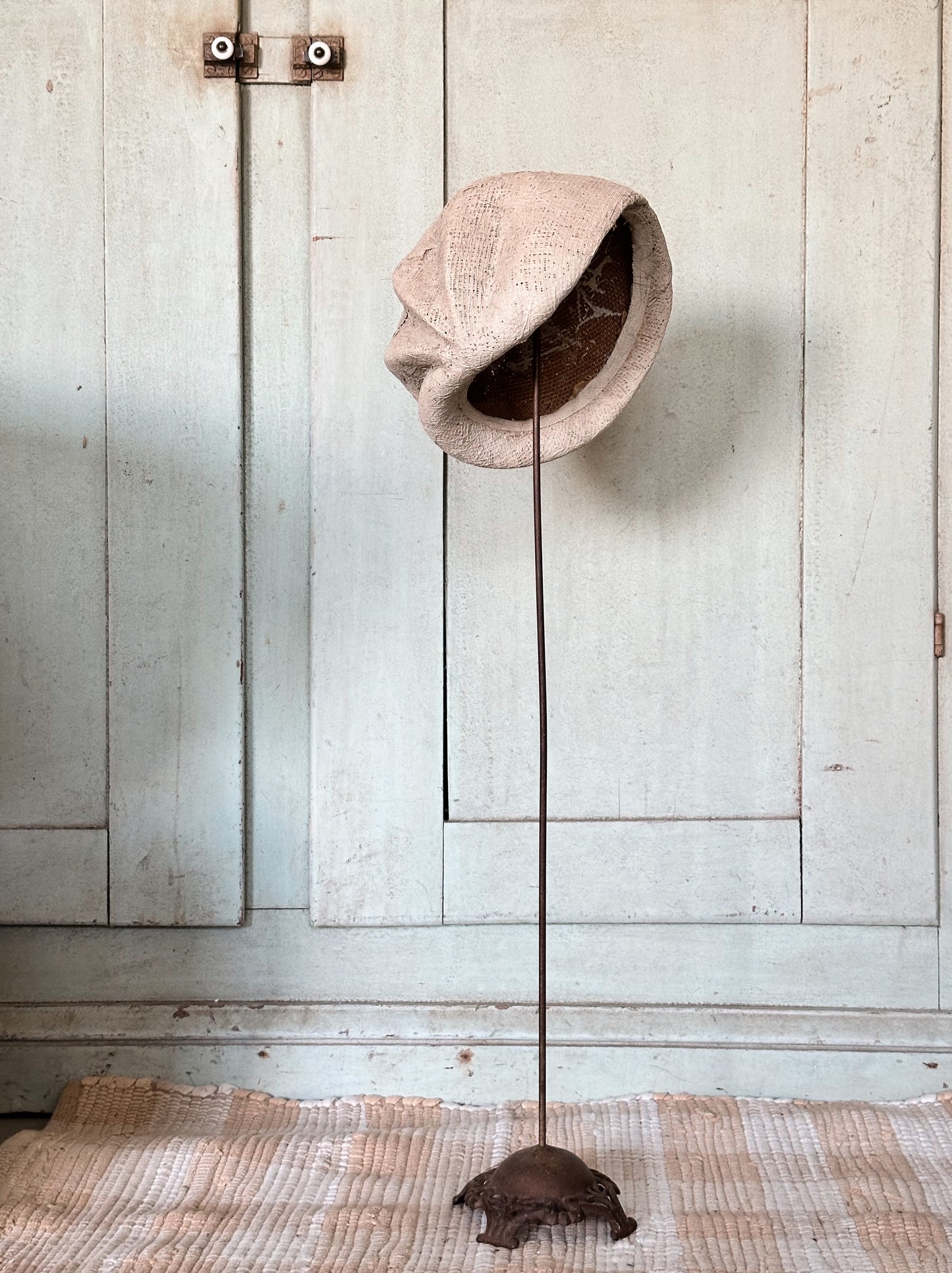 Vintage Hessian Hat Mold