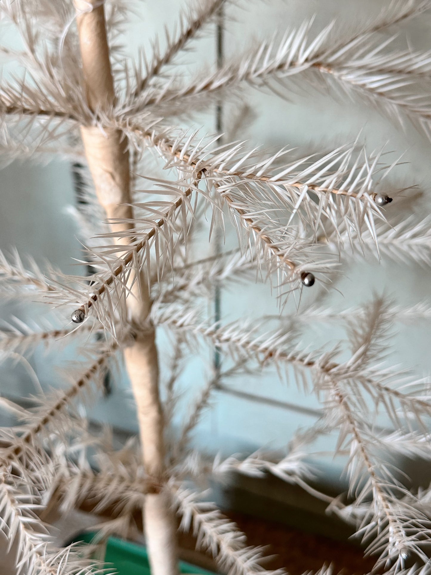 Vintage Feather Style Tree