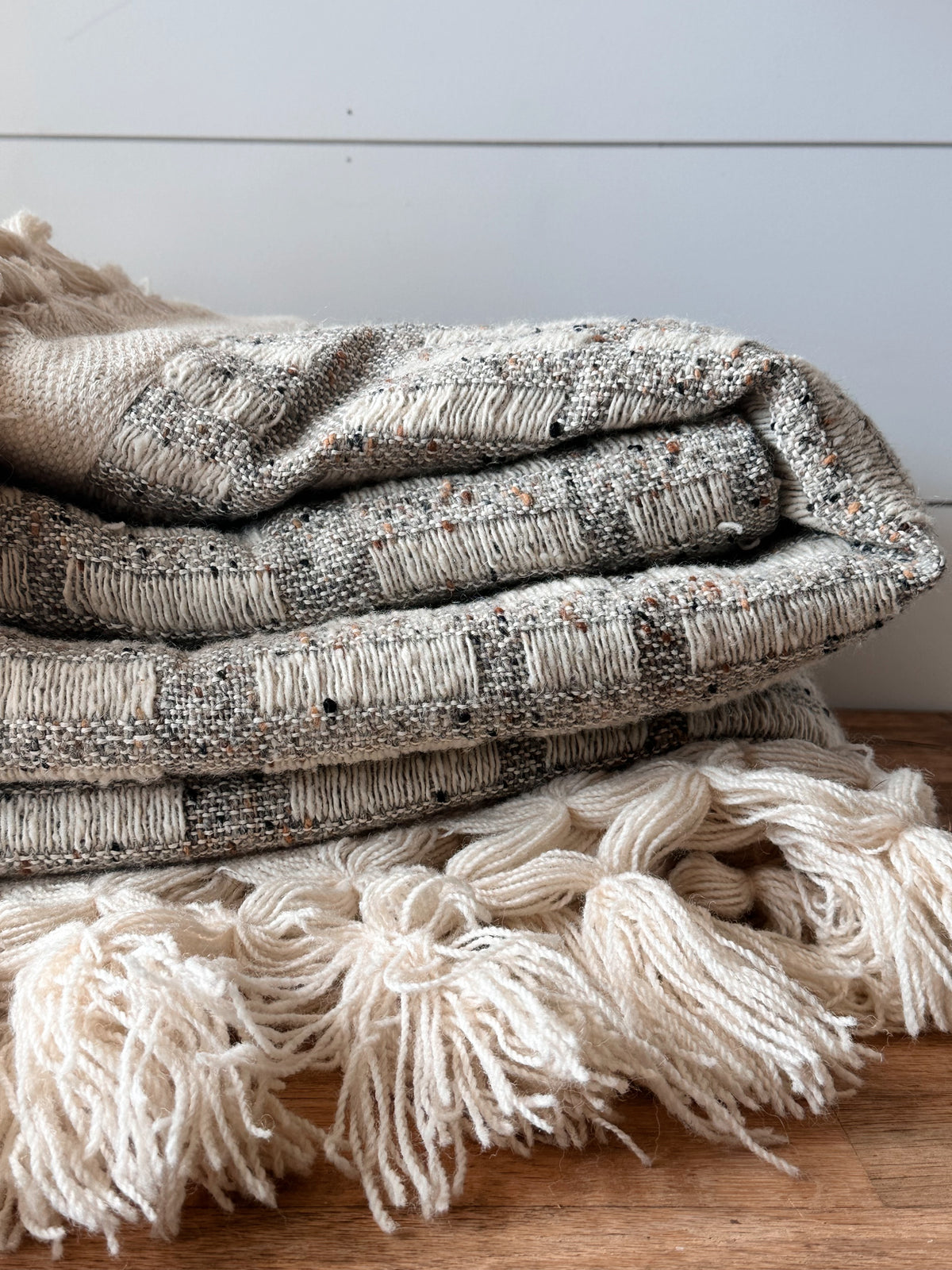 1970’s Vintage Irish Tapestries Wool Blanket
