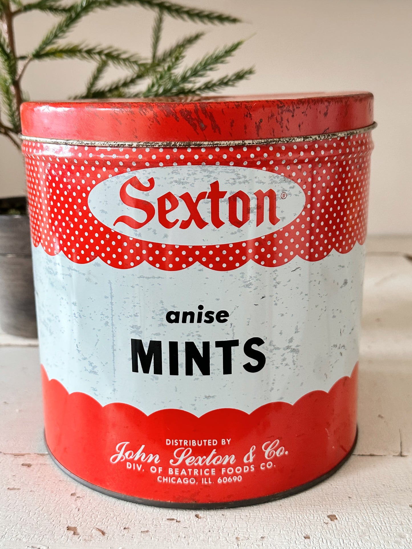 Vintage Sexton Mints Tin