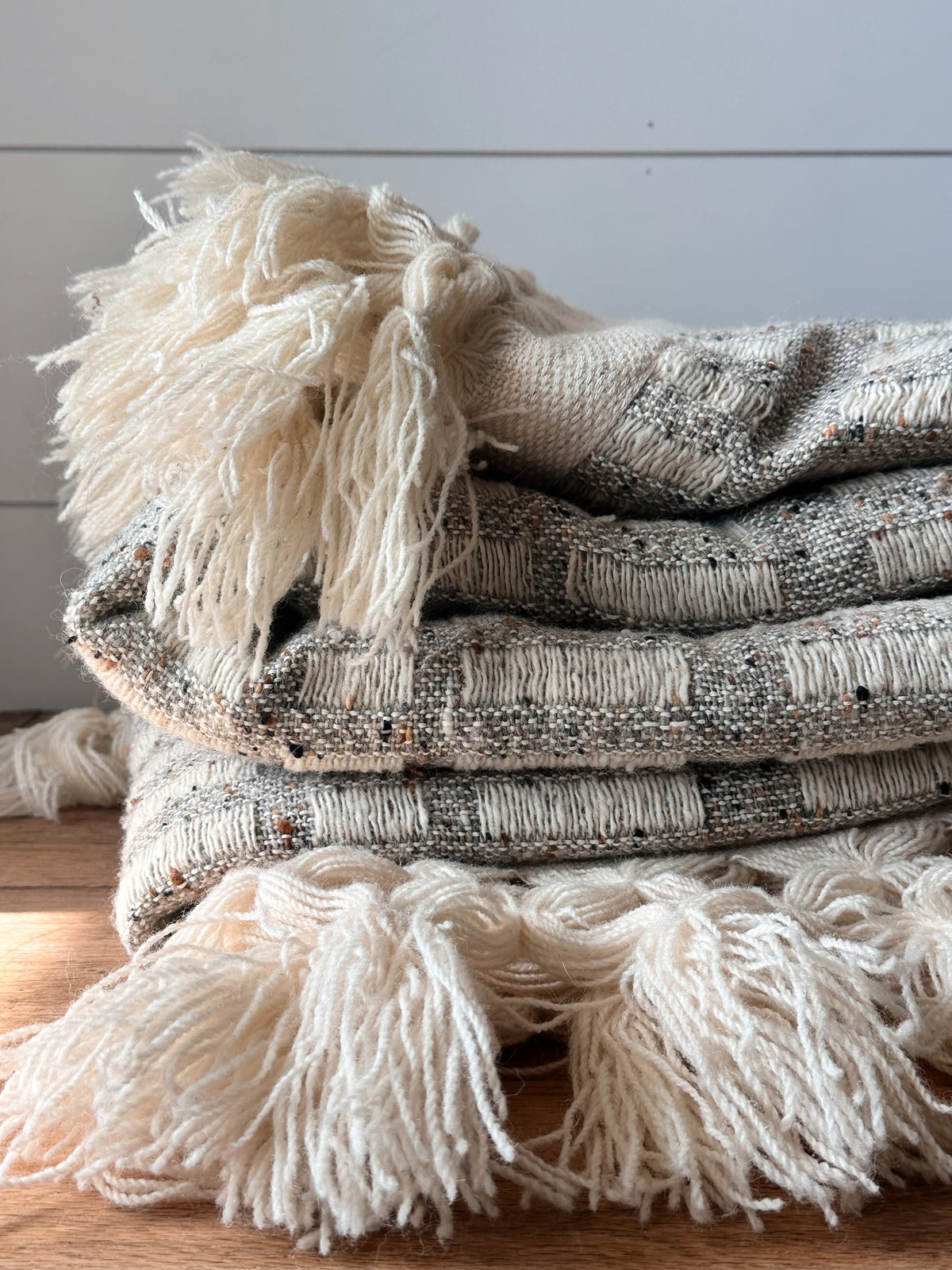 1970’s Vintage Irish Tapestries Wool Blanket