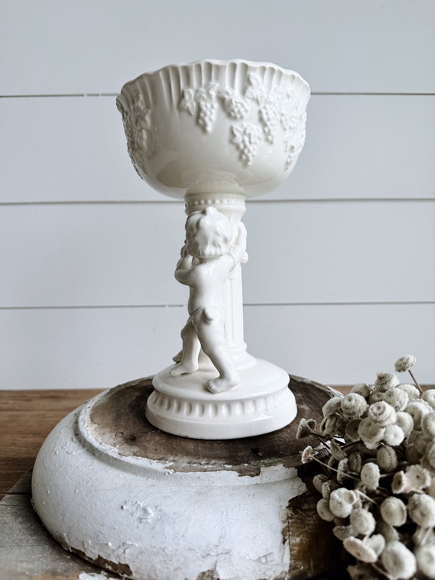 Beautiful Vintage Lefton Renaissance Cherub Compote/Planter