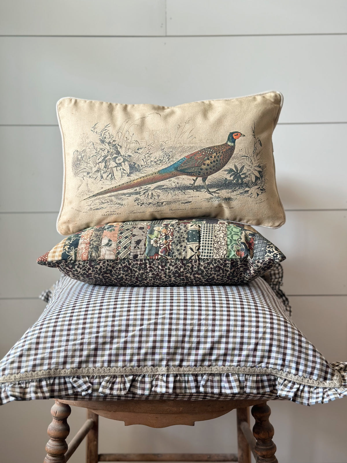 Pheasant Lumbar Pillow