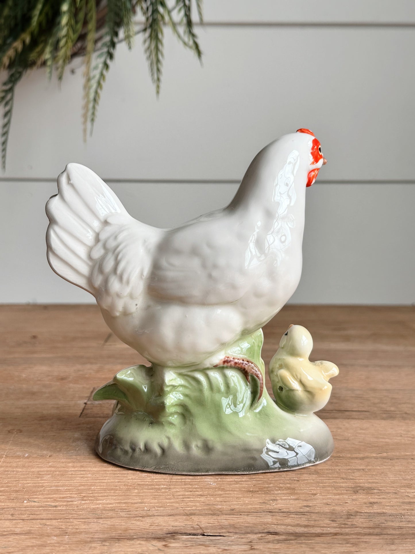 Vintage Hen and Chick (Japan)