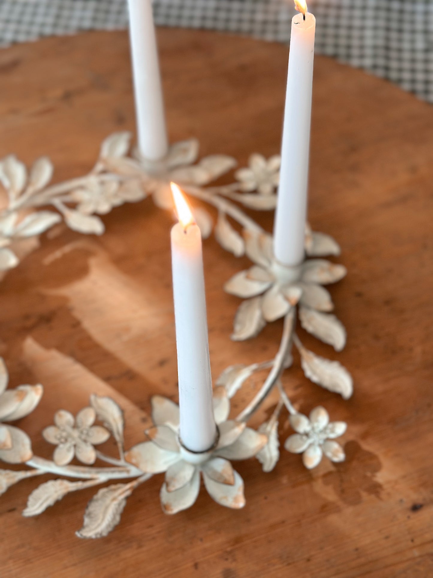 Shabby Chic Wreath Candle Holder