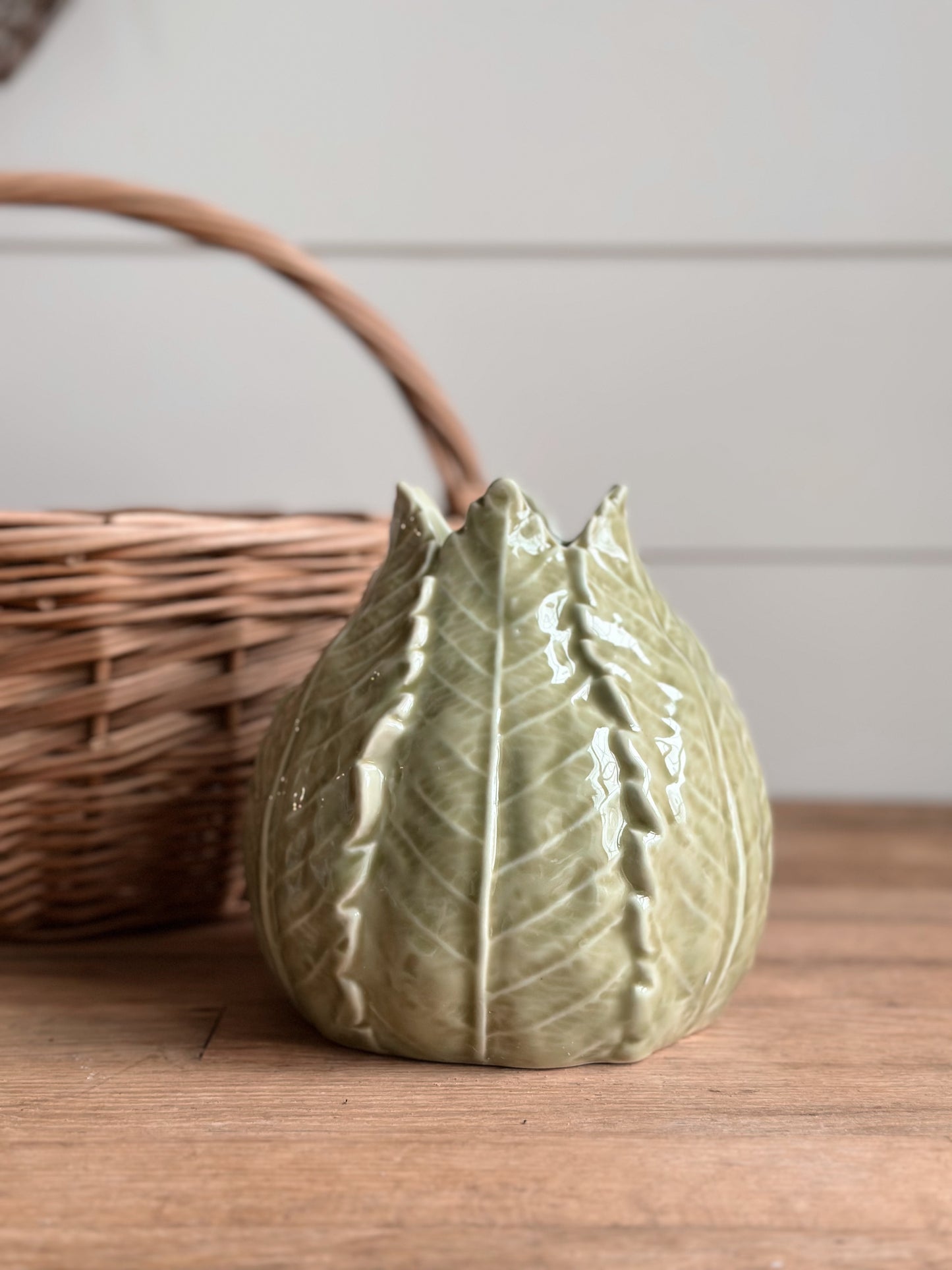 Porcelain Leaf Vase