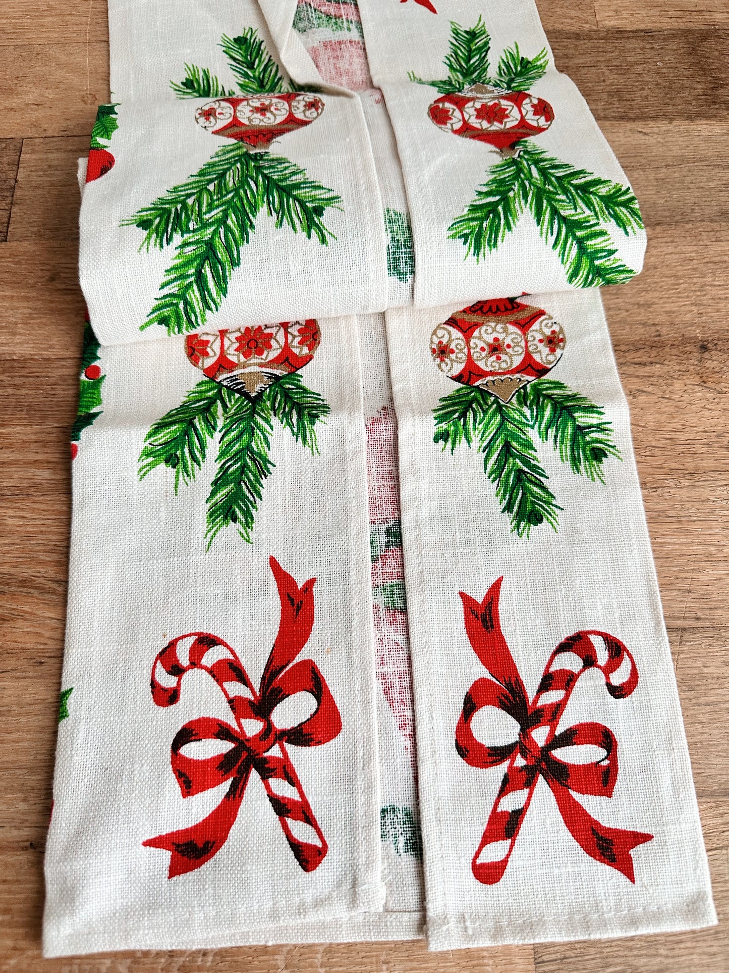 Vintage Linen Tea Towel