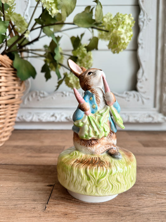 Musical Schmid Vintage Beatrix Potter Peter Rabbit