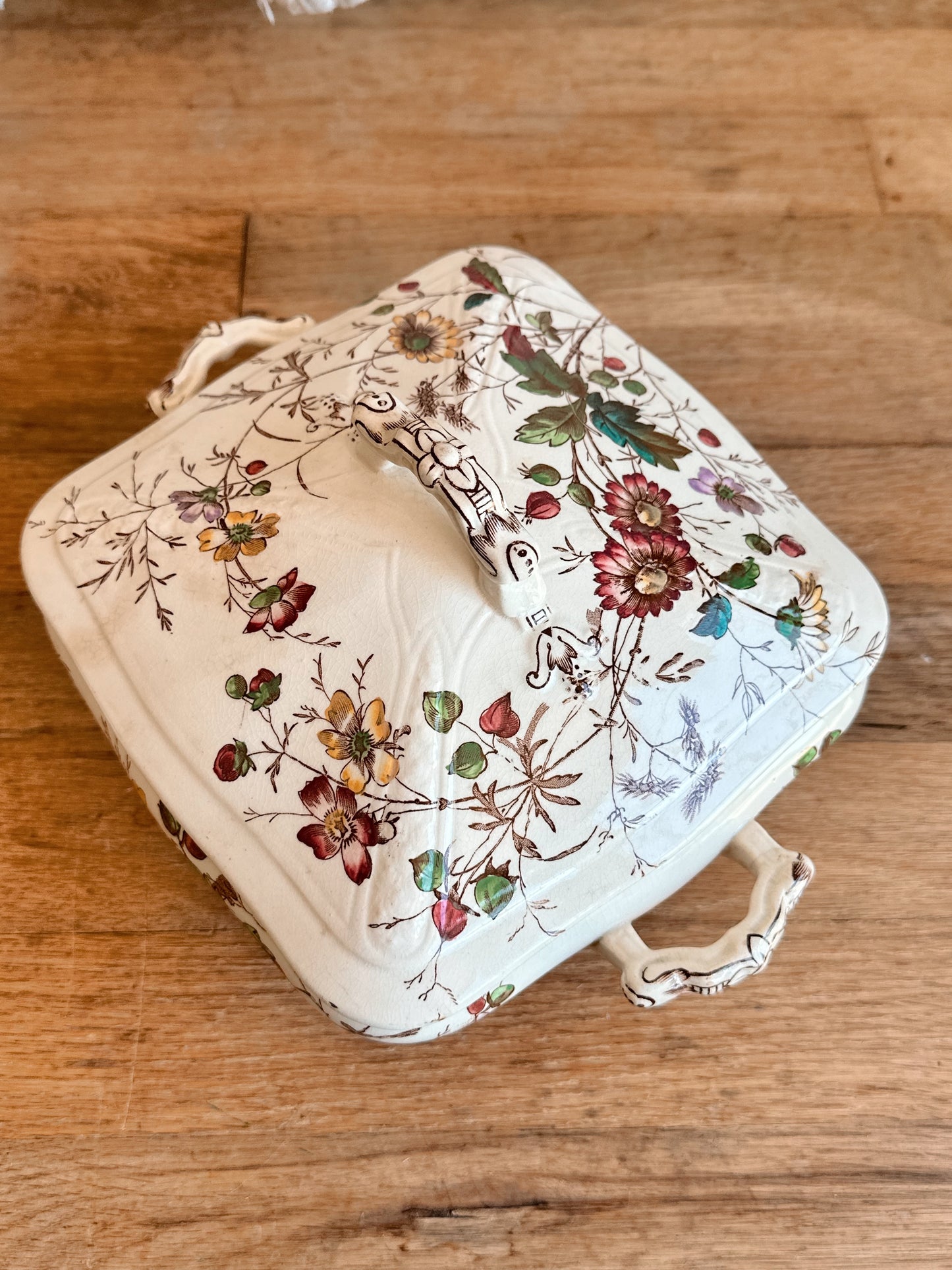 Antique 1801s Florine William Alseger Adderley & Co English Ironstone Covered Vegetable Dish