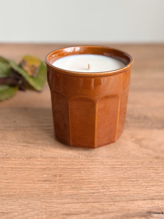 Woodland Berry - Vintage Latte Cup