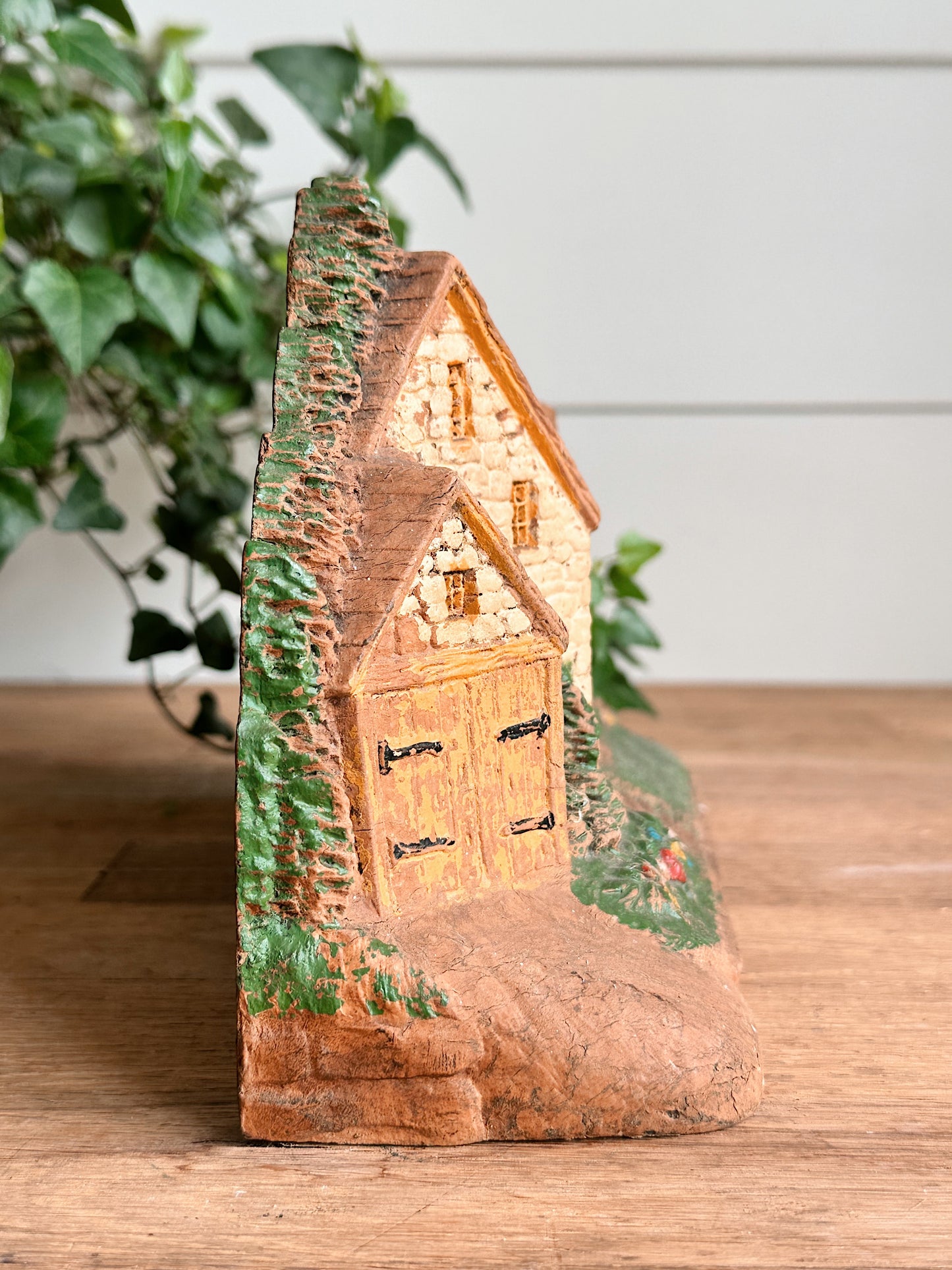 Vintage Homestead Cottage Clock