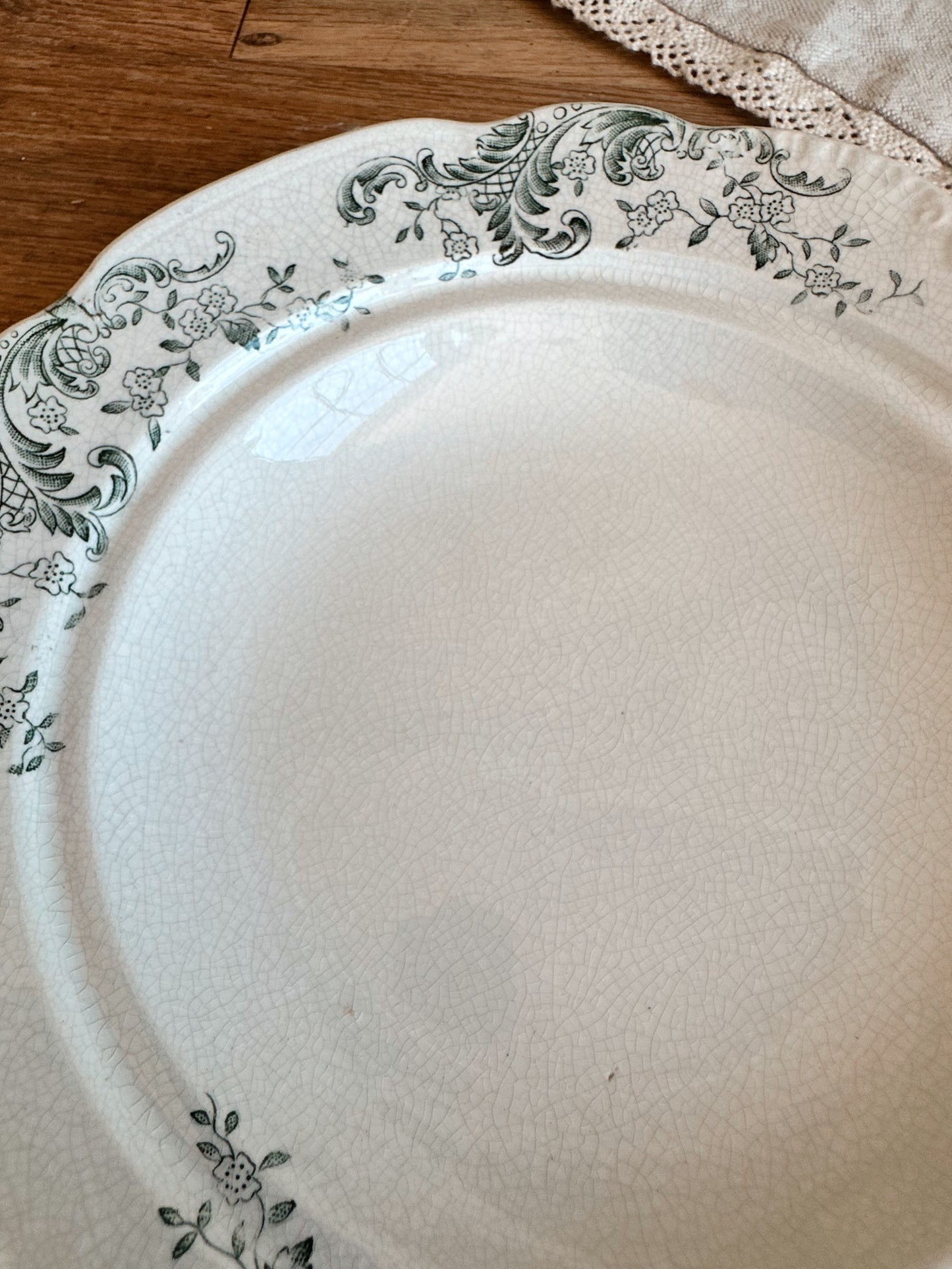 Vintage Green & White Transferware Plate