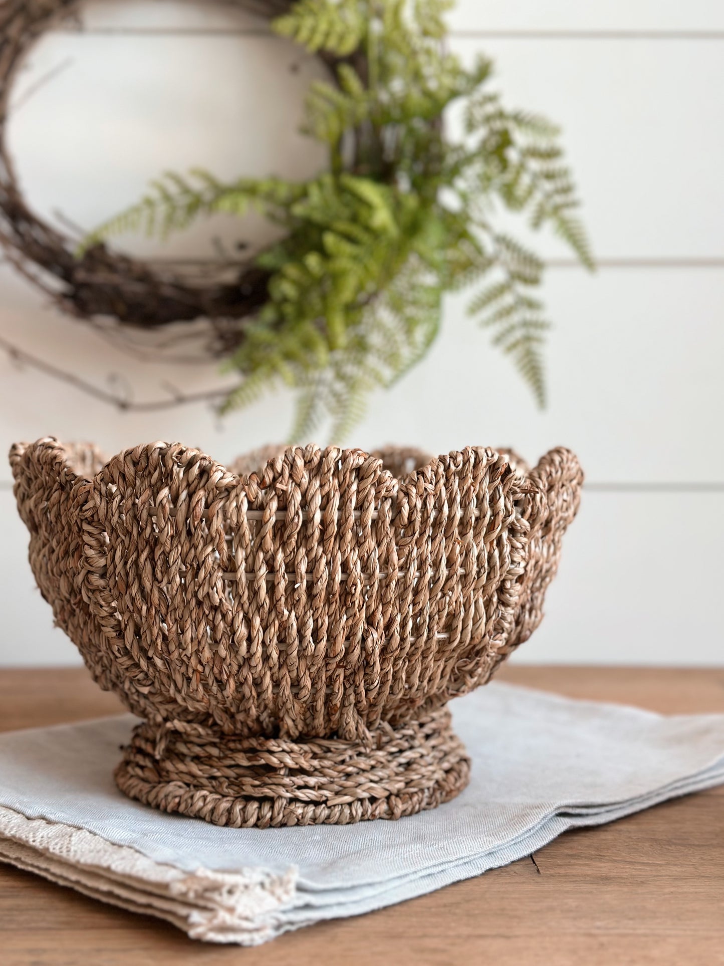 Scalloped Woven Bowls