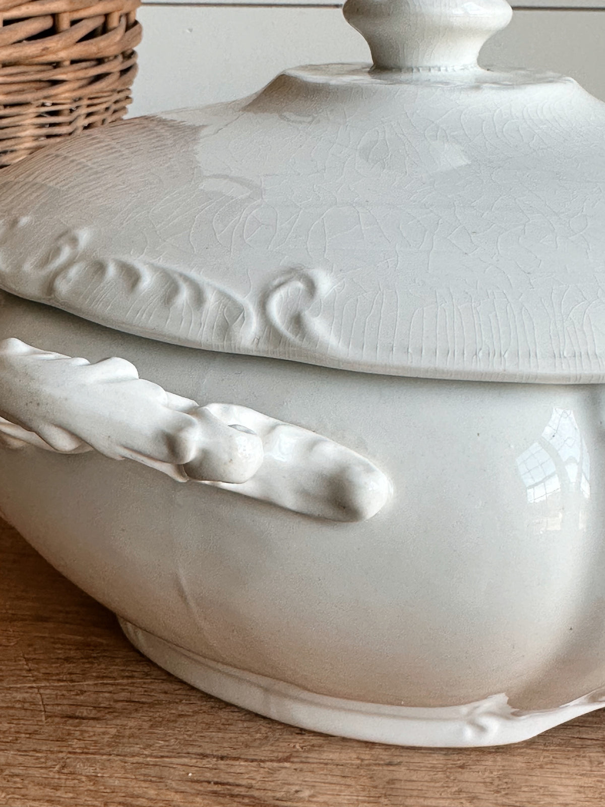T & R Boote Ironstone Tureen