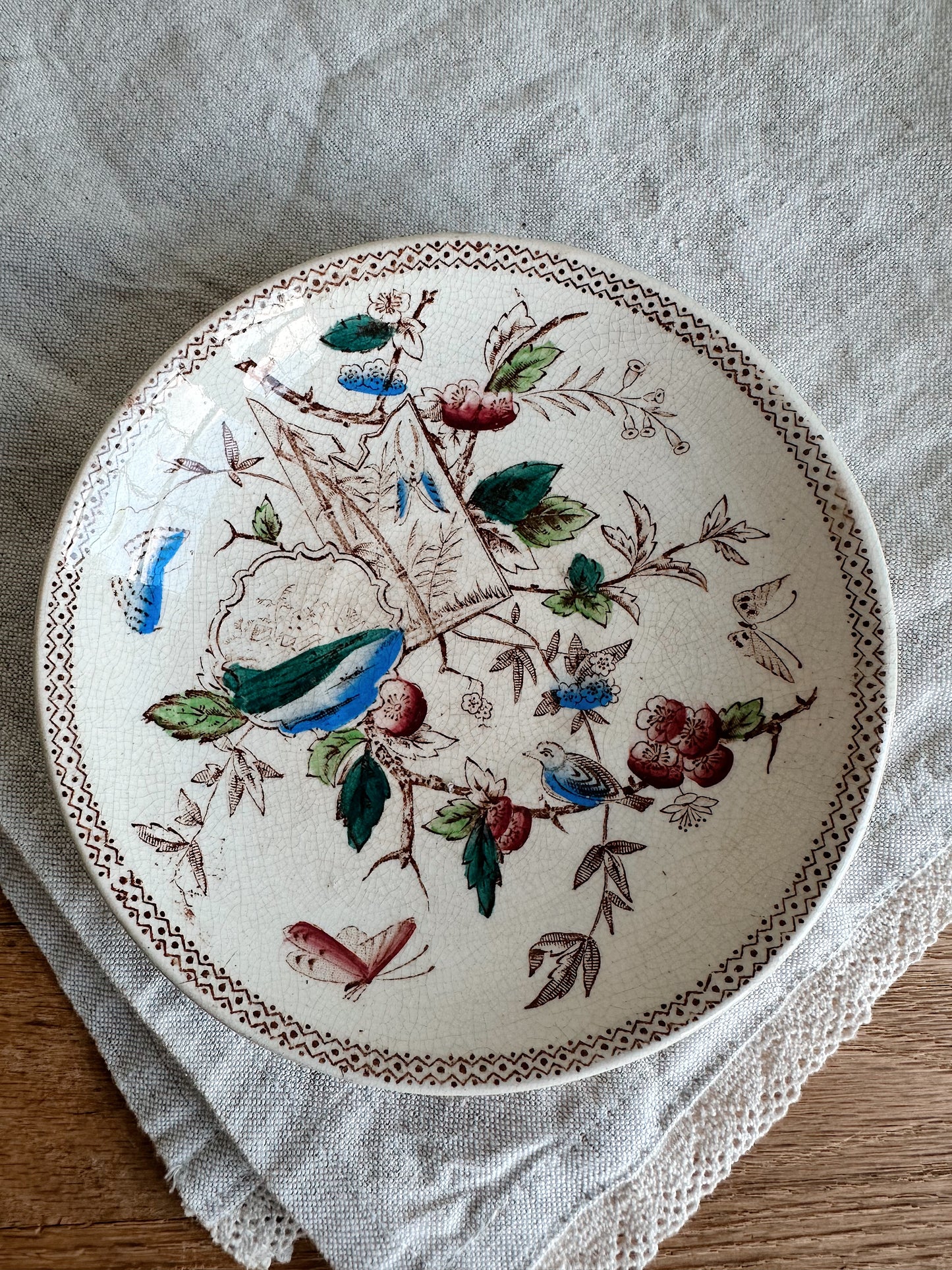 Beautifully Unique Antique Ironstone Dish, London