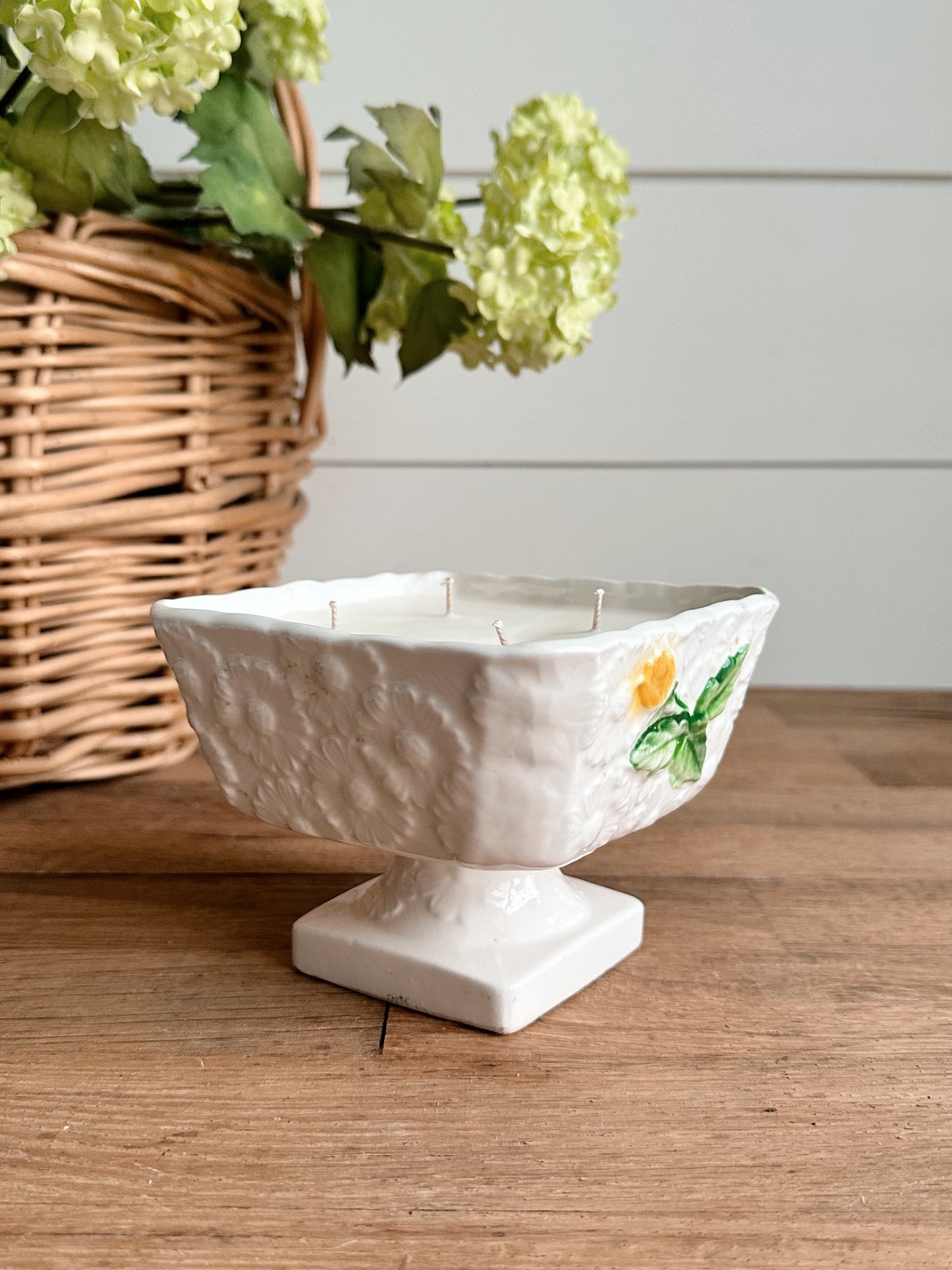 Hand Poured Peach Marmalade in a Vintage Daisy Planter