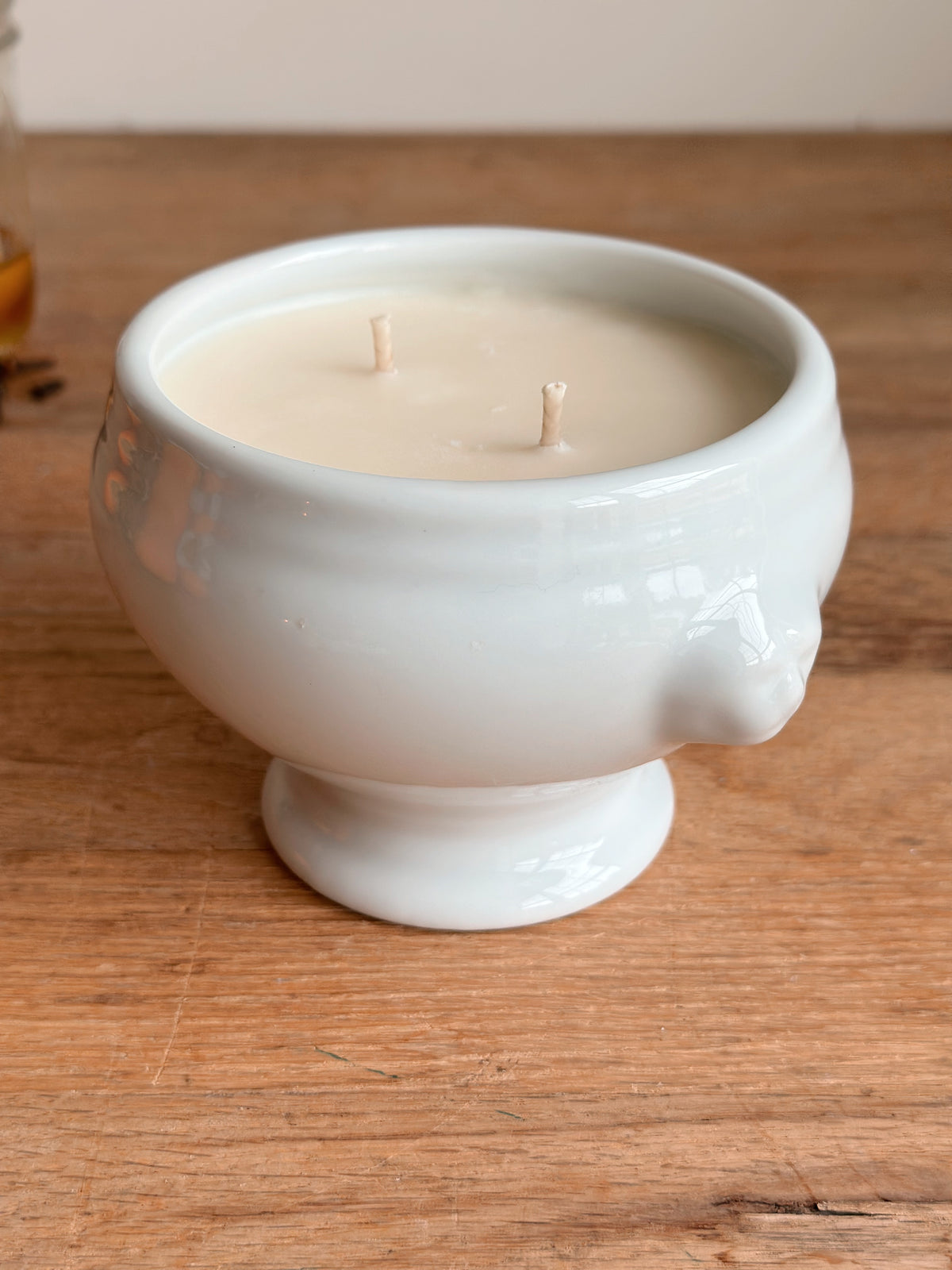 Spiced Honey - Vintage Lion Head Bowl