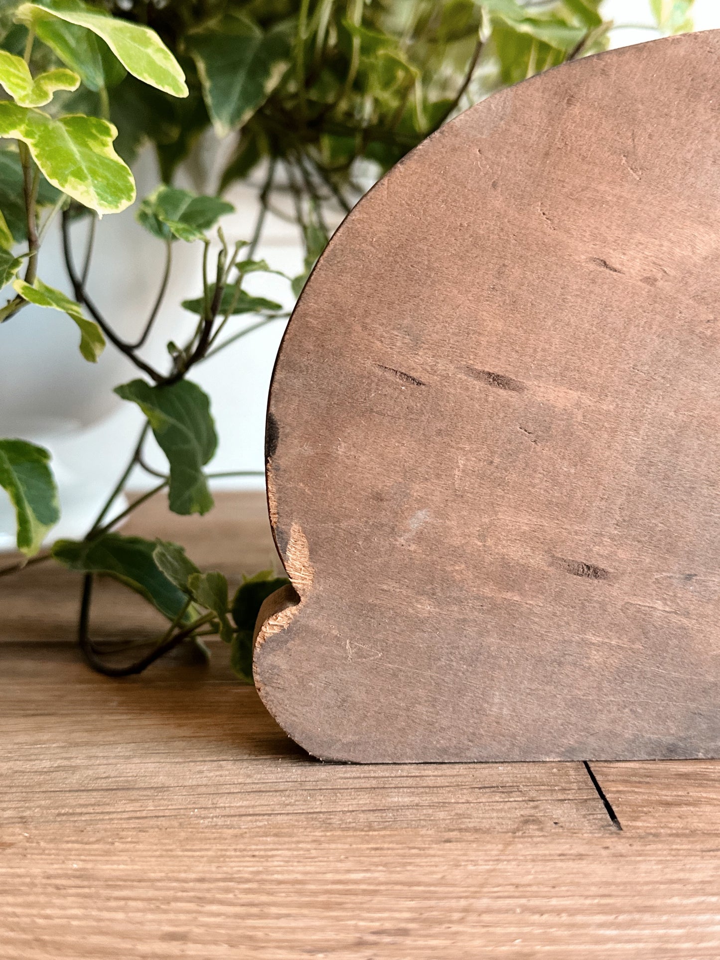 Vintage Wood Bunny Cutout