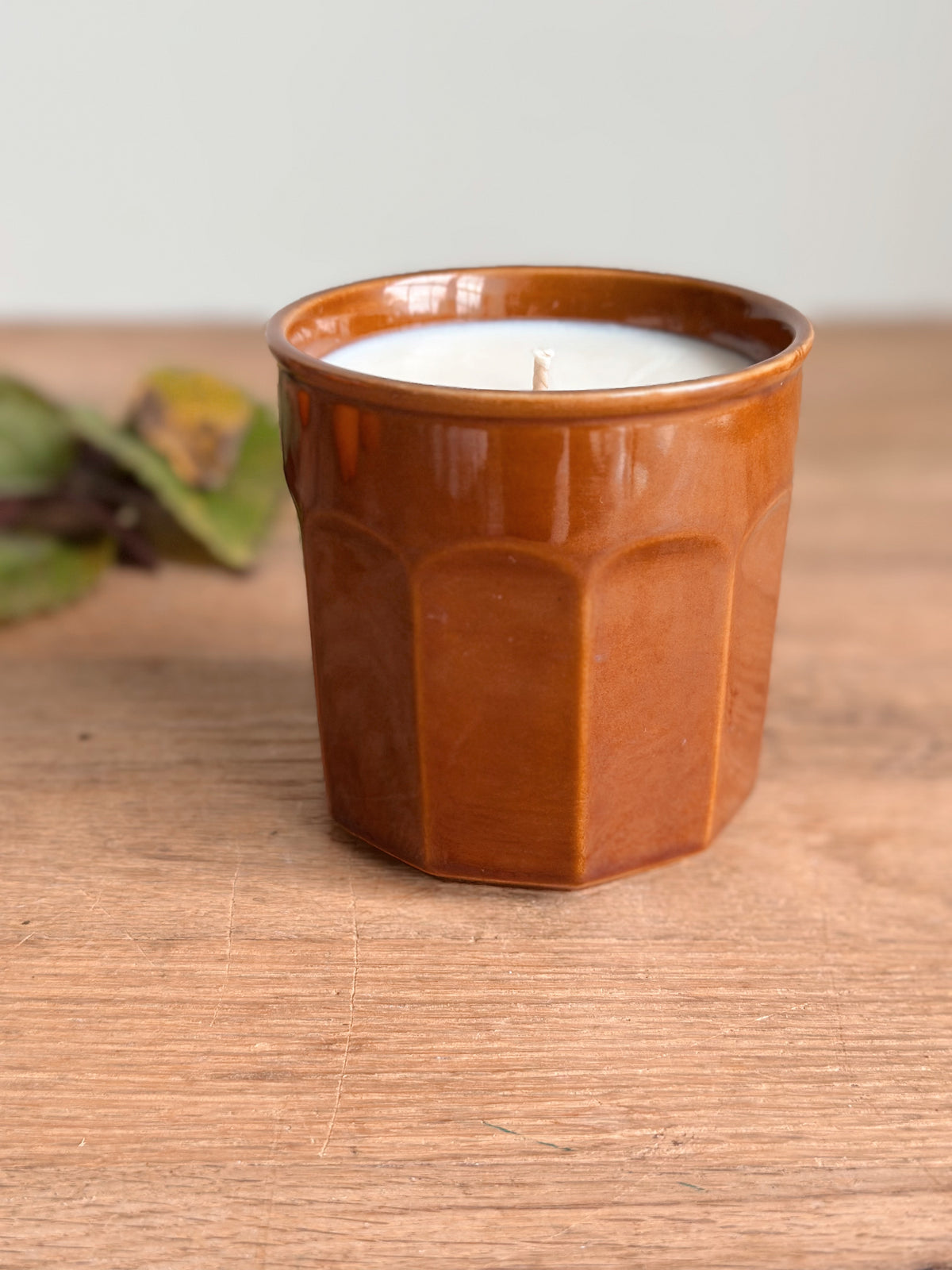 Woodland Berry - Vintage Latte Cup