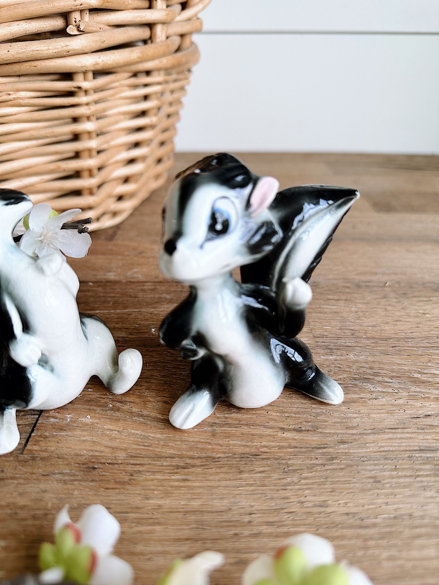 Vintage Skunk Salt & Pepper Shakers (Japan)