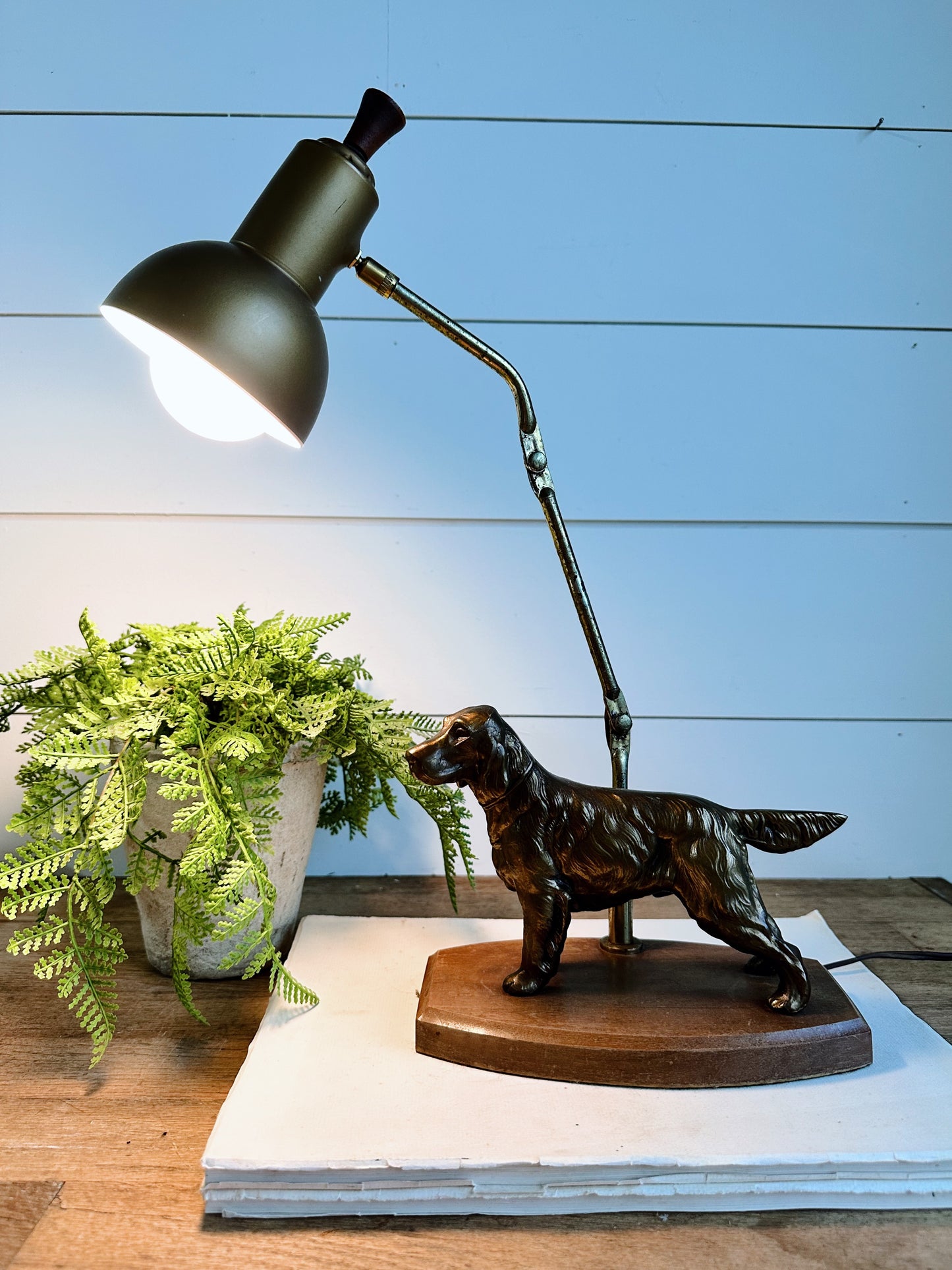 Vintage Irish Setter Lamp