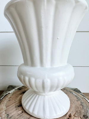 Beautiful Creamy White Vintage Hull Vase