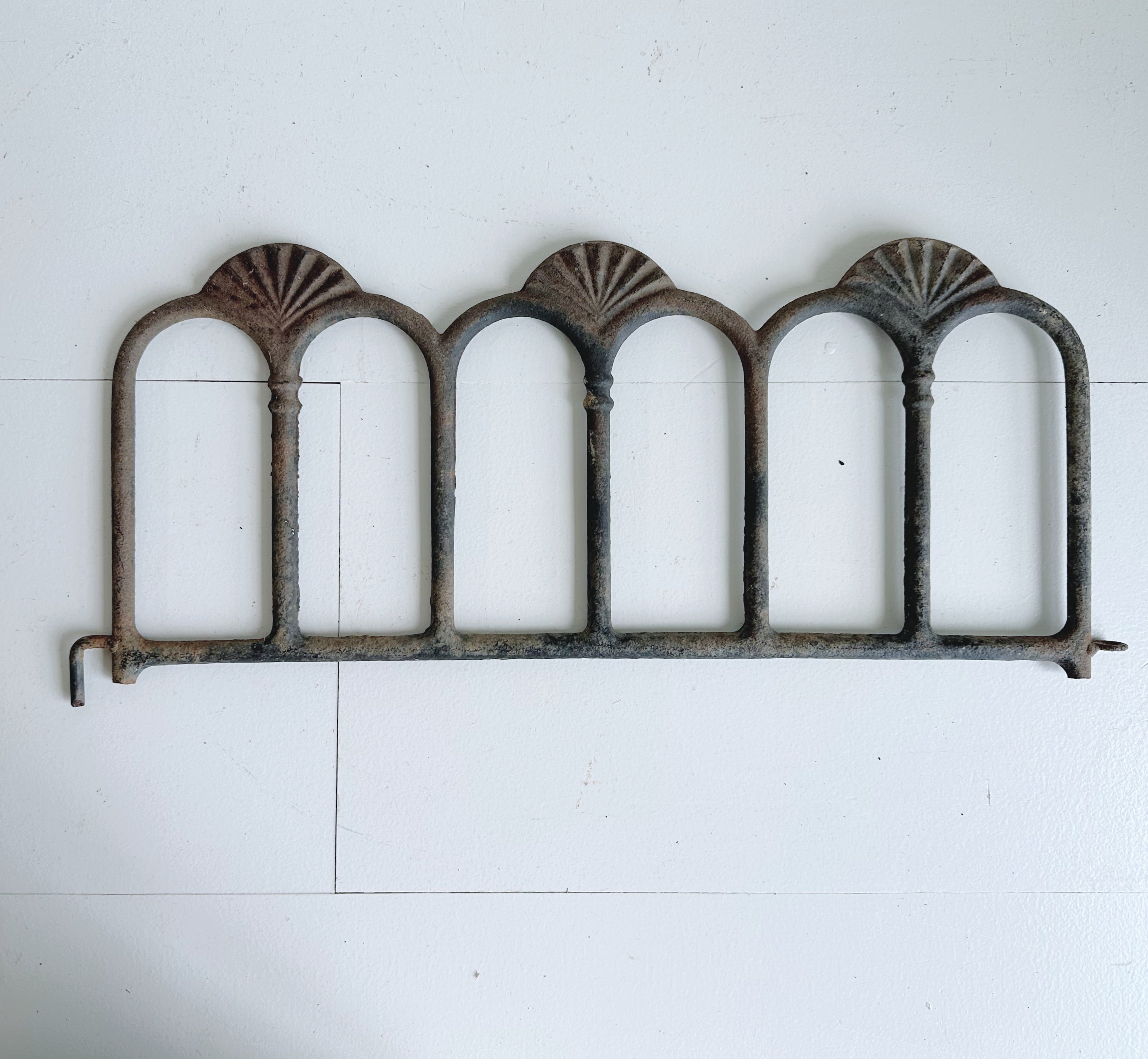 Antique Cast Iron Garden Fencing Piece