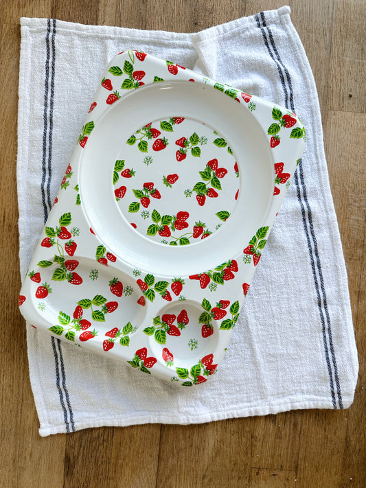 Collection of Six Strawberry Picnic Trays