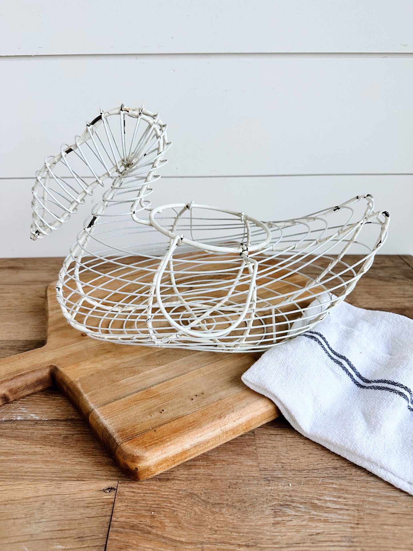 Vintage Wire Goose Egg Basket