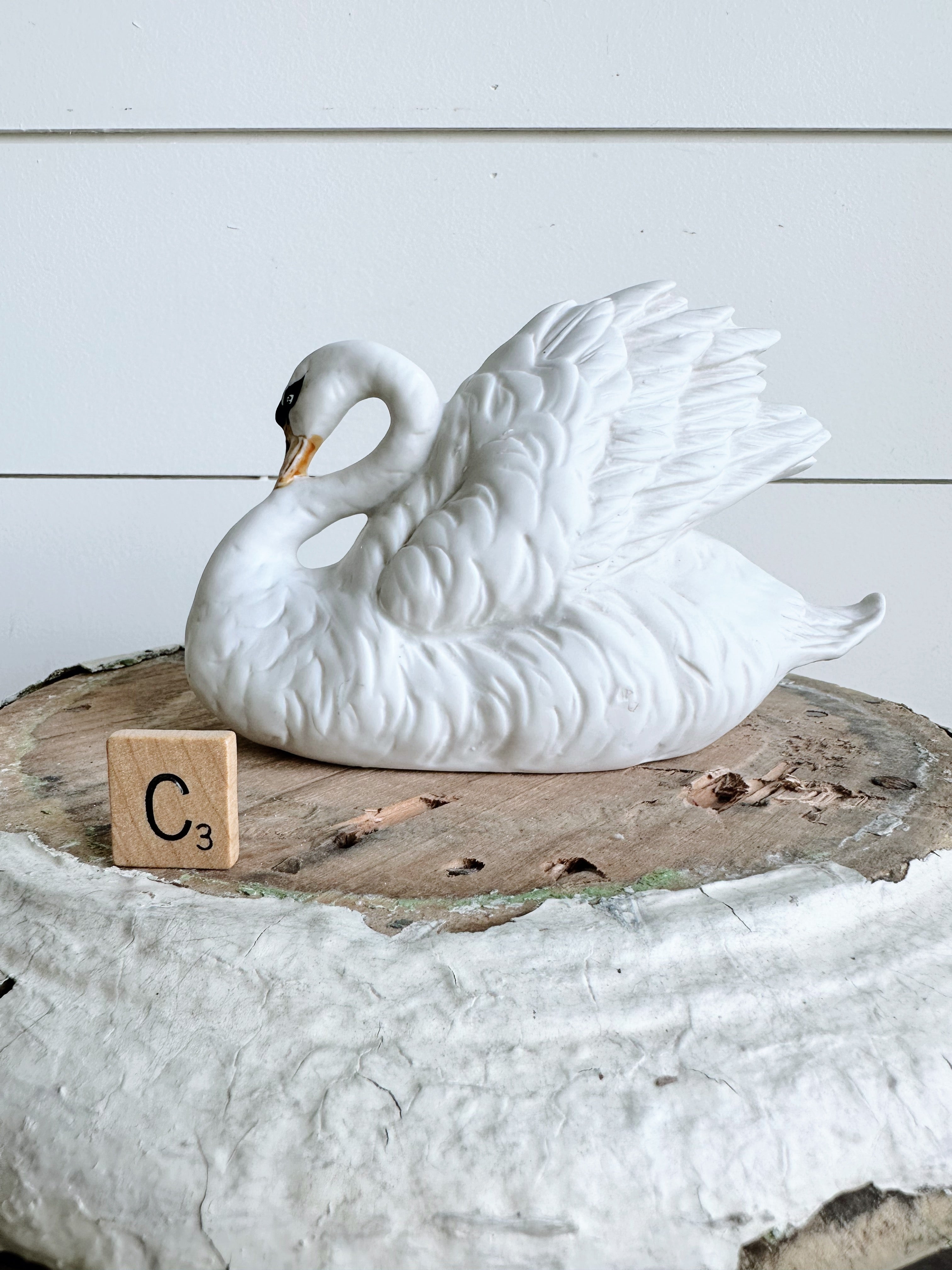 Fancy Vintage Swan
