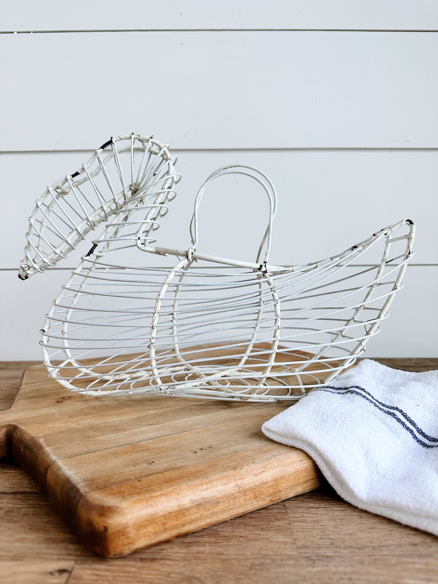 Vintage Wire Goose Egg Basket